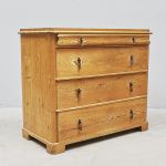 1747 5299 CHEST OF DRAWERS